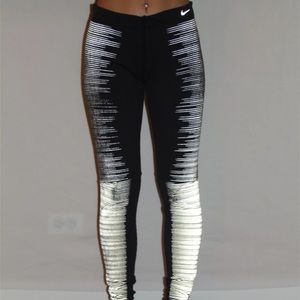NIKE flash reflective leggings (very rare)